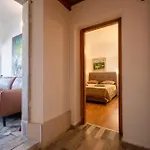 Villaistra