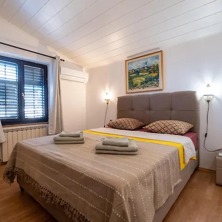 Villaistra 3* بريمونتيرا