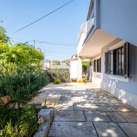 Guest house Villaistra Premantura